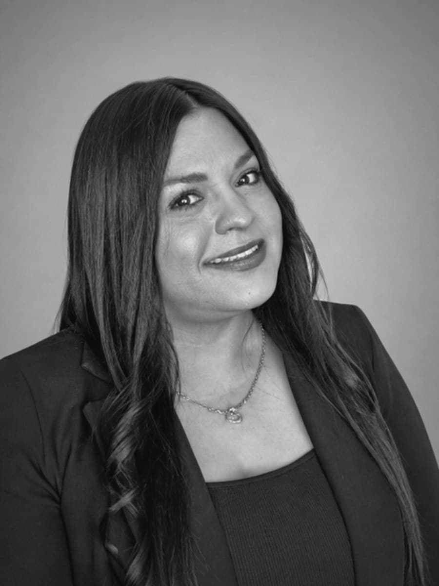 Retrato de Ana Laura Nevárez Alvídrez, Auxiliar Administrativo