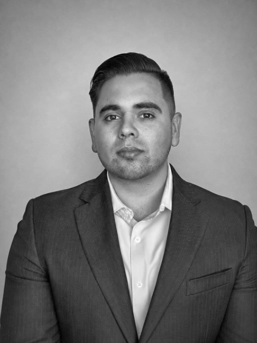 Retrato de Jorge Andrés Molina Camacho, Analista Contable y Fiscal